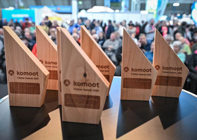 Preisverleihung Komoot Partner Awards 2025(c)komoot_Gabriele_Griessenboeck