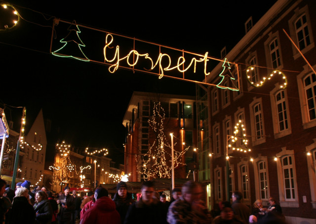 Eupen Weihnachtsmarkt 05 copyright ostbelgien.eu